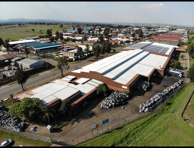 13,500M² WAREHOUSE TO LET IN ALRODE SOUTH